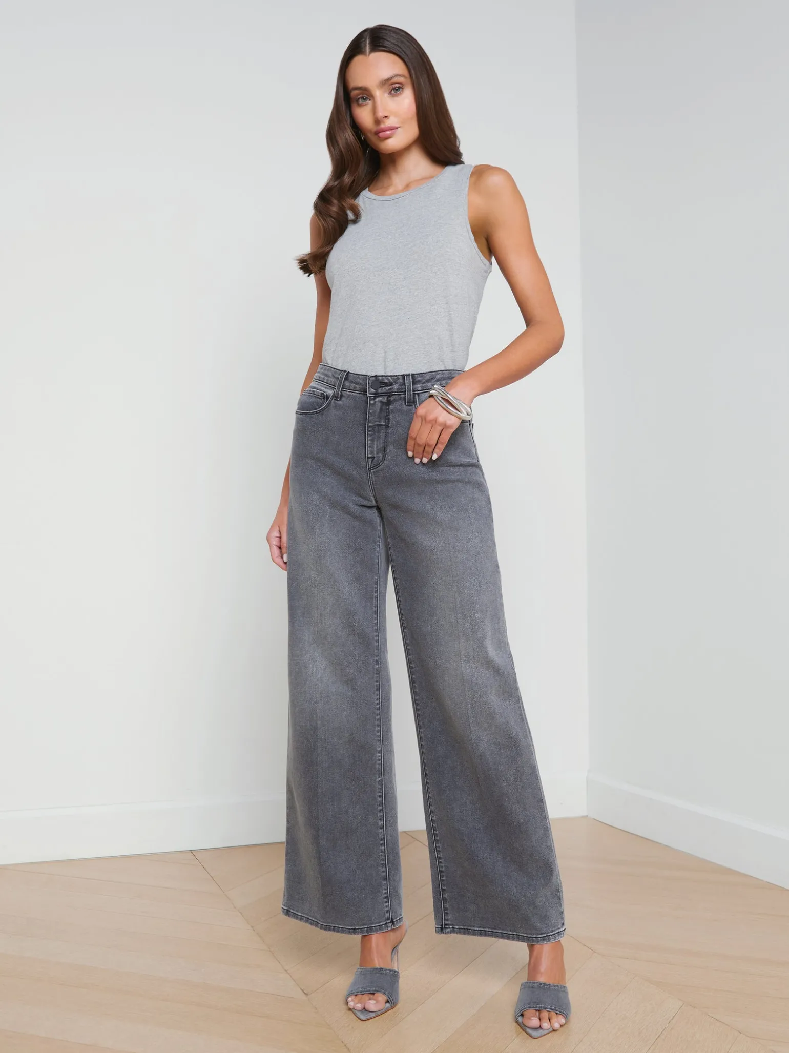 Alicent Wide-Leg Jean