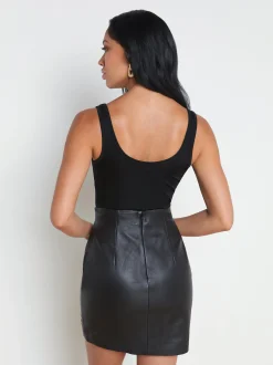 Chrissy Scoopneck Tank