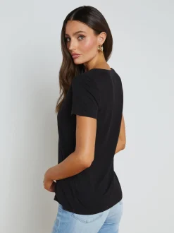Daijia V-Neck Tee