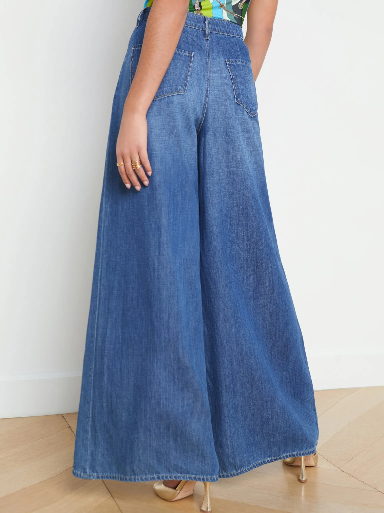 Lanae Super Wide-Leg Jean